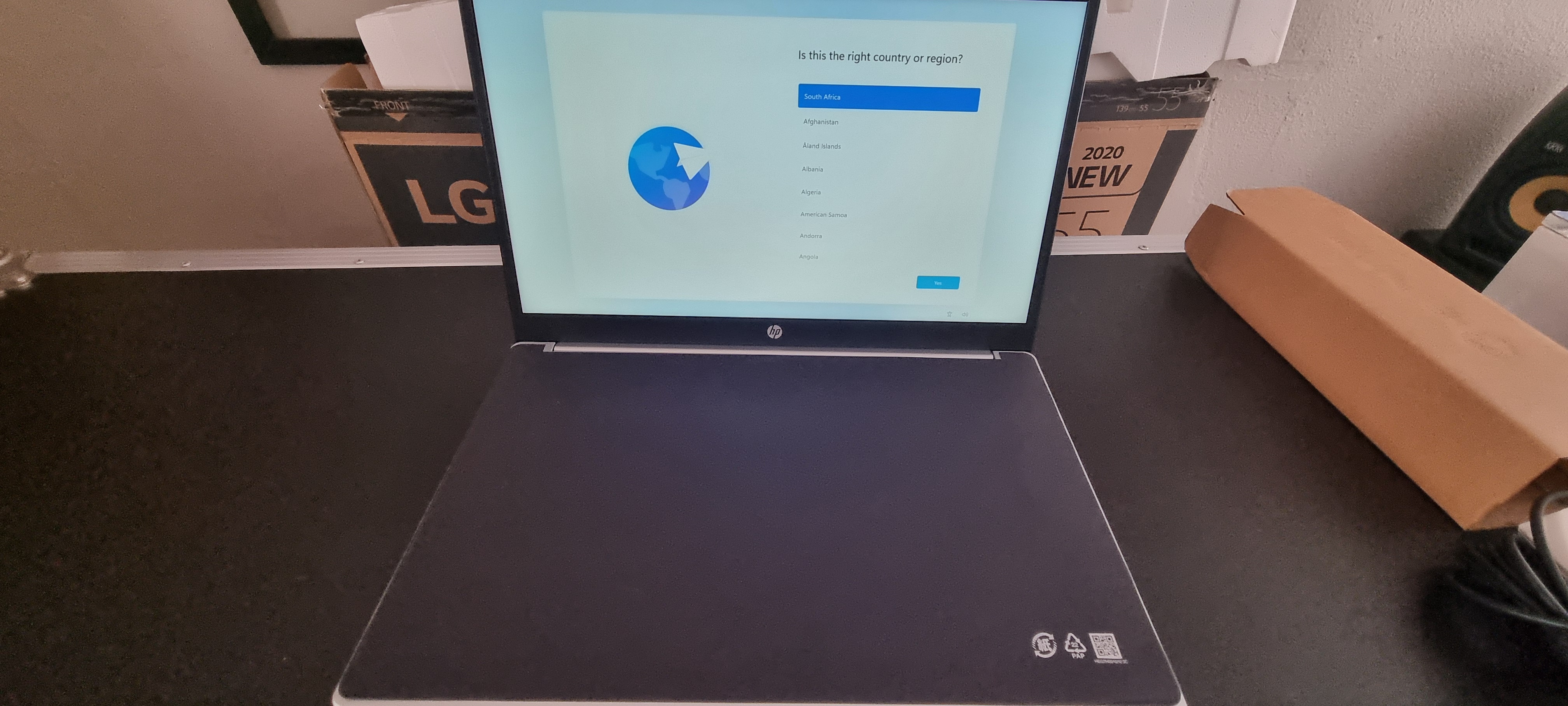HP AMD ATHLON LAPTOP 8GB 256GB SSD 15-FC0037N